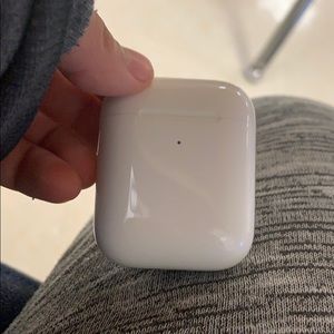 Apple AirPods